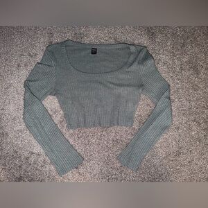 Long Sleeve Crop Top